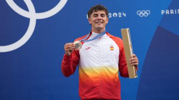 Éxito en la gran final: Piragüista español sorprende con medalla de bronce en K1 Slalom