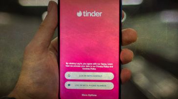 Condenado: Suplantó la identidad de un amigo en Tinder