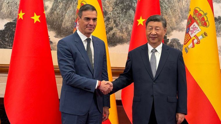 ¿Qué hay detrás del encuentro de Pedro Sánchez y Xi Jinping en Pekín?