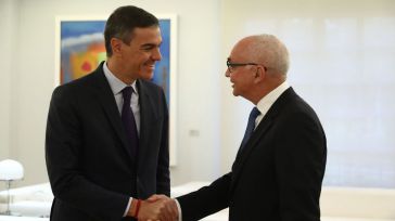 Pedro Sánchez engatusa al CEO de IMEC para implantarse en España