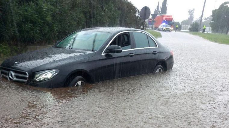 Alerta roja en Barcelona: Podría esta ser la tormenta más destructiva del año