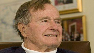 El expresidente Bush padre afirma que “los estadounidenses no están preparados para conocer la verdad” sobre los OVNIS