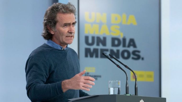 En el ojo de la pandemia: España registra mínimo de contagios y muertes por coronavirus aunque 'no hay que bajar la guardia'