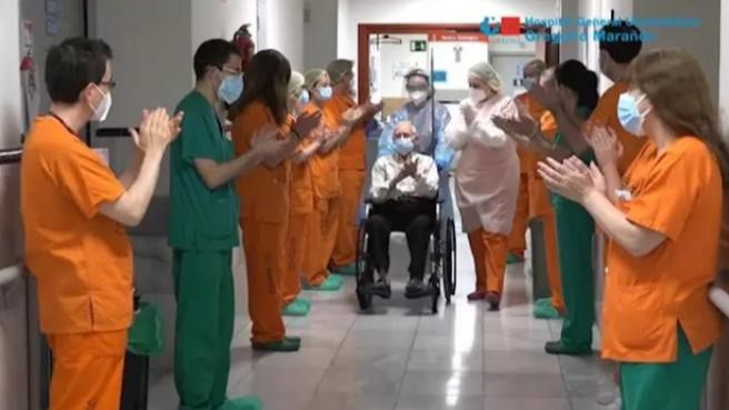 Pedro, el paciente de 88 años de edad que se ha convertido en el alta número 2.000 de Covid-19 del Hospital Gregorio Marañón