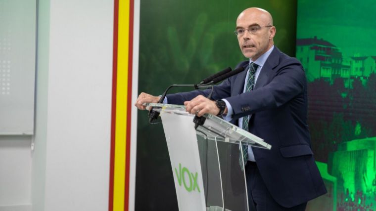 Buxadé denuncia el 'intento de impedir' el acceso de VOX a las elecciones andaluzas