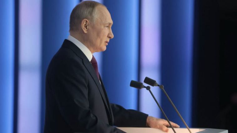Hacia la Tercera Guerra Mundial: Putin llegará 'hasta el final' y culpa a Occidente de comenzar el conflicto