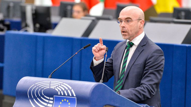 Vox deja sin palabras a la UE: 'Inmólense ustedes en el altar del fanatismo climático'