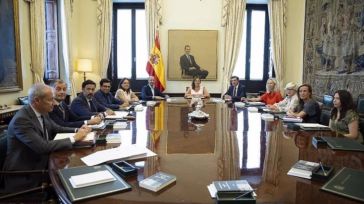 PSOE y Sumar rechazan la petición de los 'populares' para recusar al letrado de la Cámara Baja: "No da lugar"