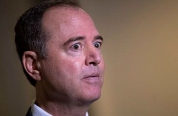 Schiff expresa preocupación por la nominación de Kash Patel como director del FBI