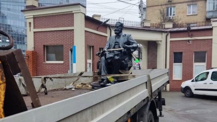 Kiev retira monumento a Iván Pávlov por su vínculo con la narrativa imperial rusa