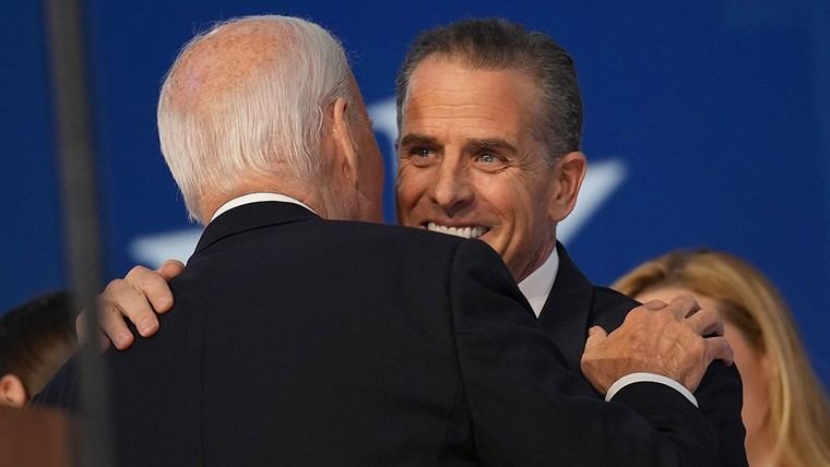 Biden indulta a su hijo Hunter y Trump lo califica de 'impactante'