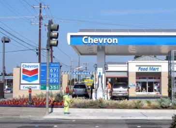 Chevron planea trasladar su sede de California a Texas