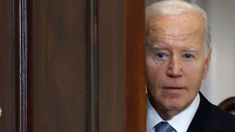 Biden's Staff Aware of His Mental Decline Since 2021, Claims Investigation