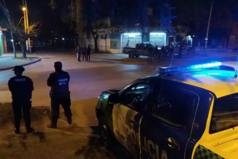 Hombre asesinado a tiros al llegar a su trabajo en Moreno