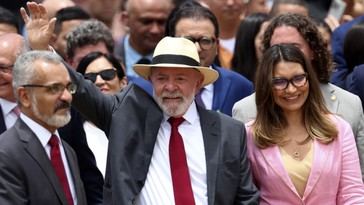 Lula recuerda el intento de golpe en Brasil y reafirma la democracia