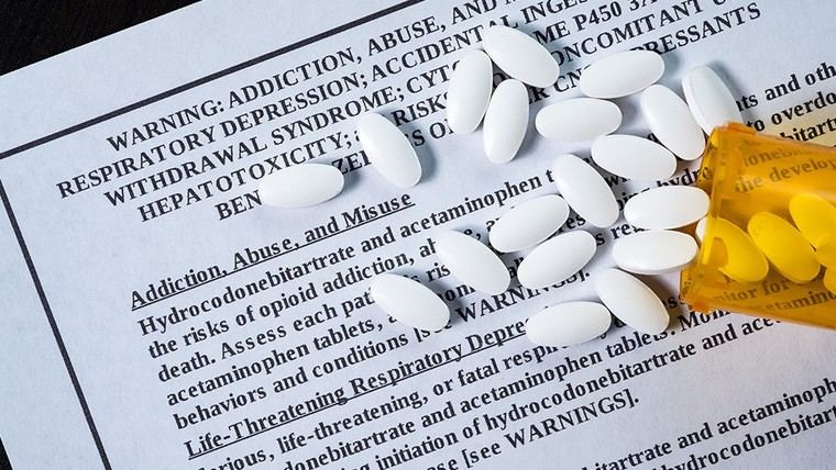 El DOJ demanda a CVS por su papel en la crisis de opioides y fraude a contribuyentes