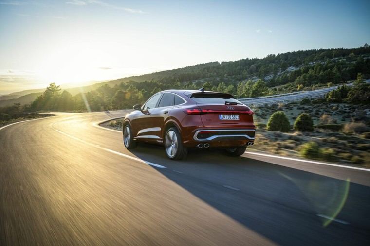 Audi presenta la nueva generación del Q5 Sportback, un SUV deportivo y versátil