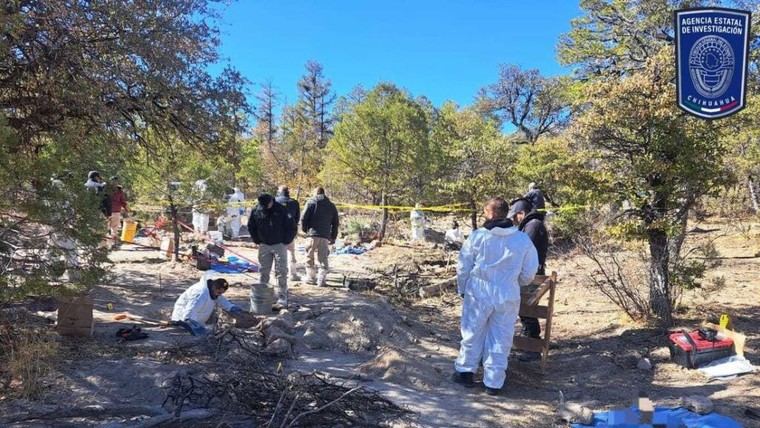 Descubren 10 cuerpos en fosas clandestinas en Chihuahua, México