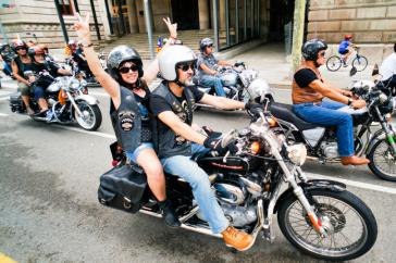 Moteros contra Harley-Davidson por 