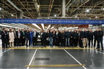 Hereu resalta la importancia de la gigafactoría de Stellantis y CATL tras recibir 300 millones en ayudas gubernamentales