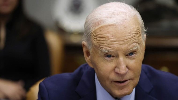 Medvédev califica a Biden de 'muerto viviente' y critica su enfoque hacia Ucrania