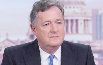 Piers Morgan se disculpa públicamente por promover erróneamente las vacunas COVID-19