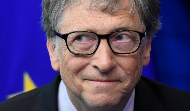 Bill Gates Acusado de Financiar Ensayos Manipulados de Hidroxicloroquina para Desacreditar su Uso en COVID-19