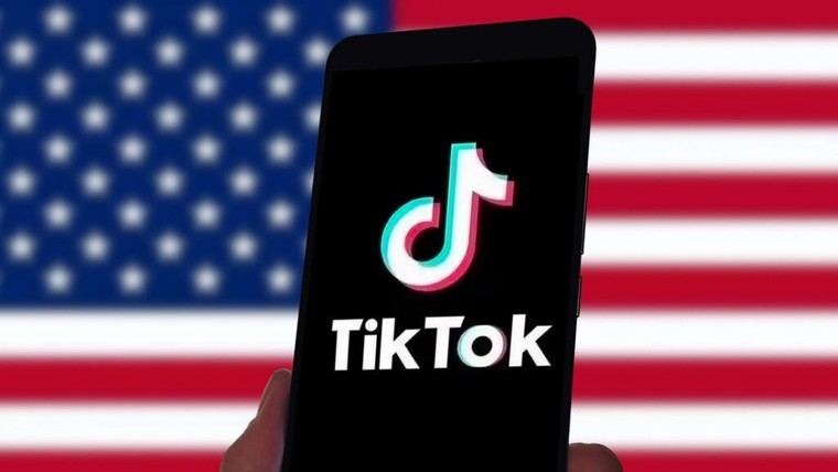 Trump busca vender TikTok a Oracle para evitar su prohibición en EE.UU