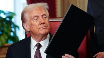 Trump firma orden ejecutiva para disolver FEMA por corrupción